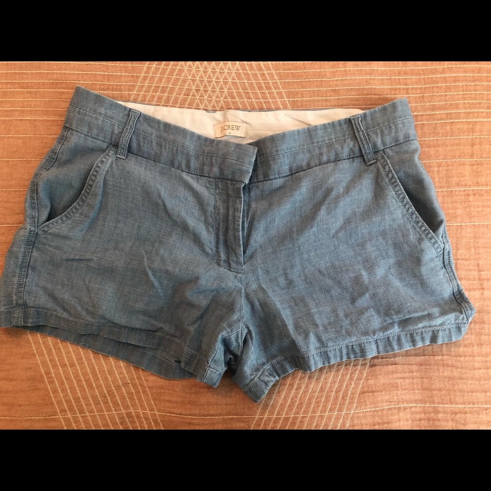 Lightly worn Chambray linen lightweight shorts .